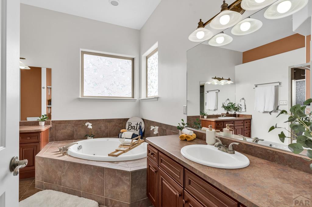 4720 Desert Candle Dr