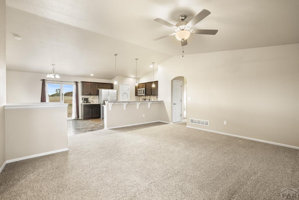 1058 E Ranch Dr