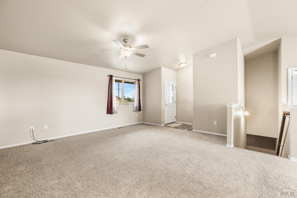 1058 E Ranch Dr