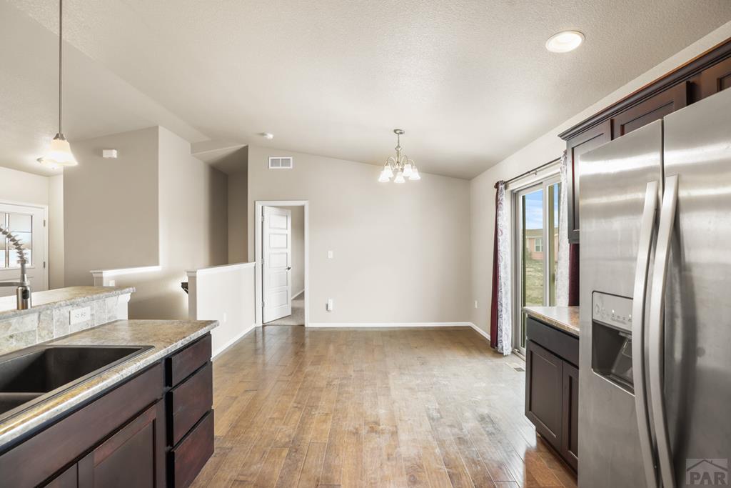 1058 E Ranch Dr