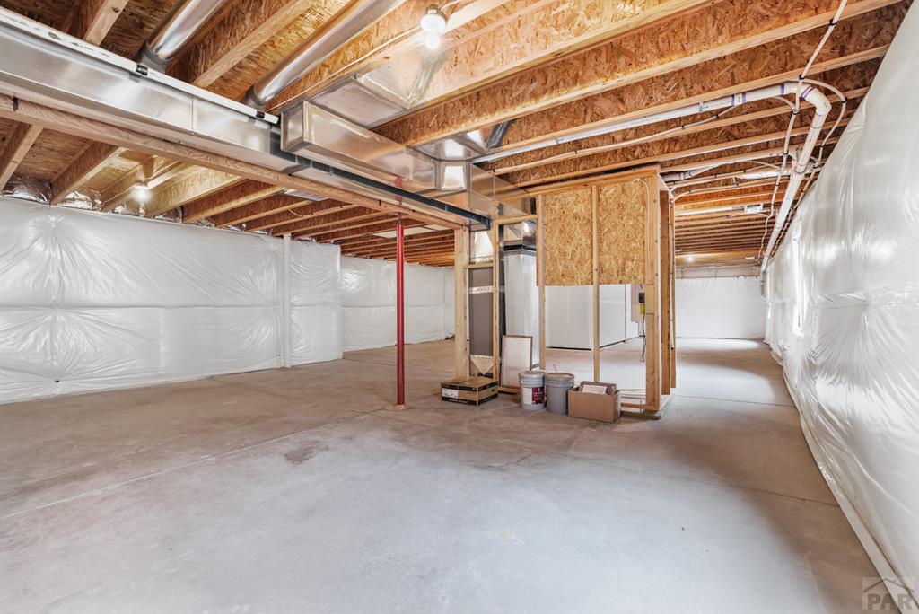 1058 E Ranch Dr