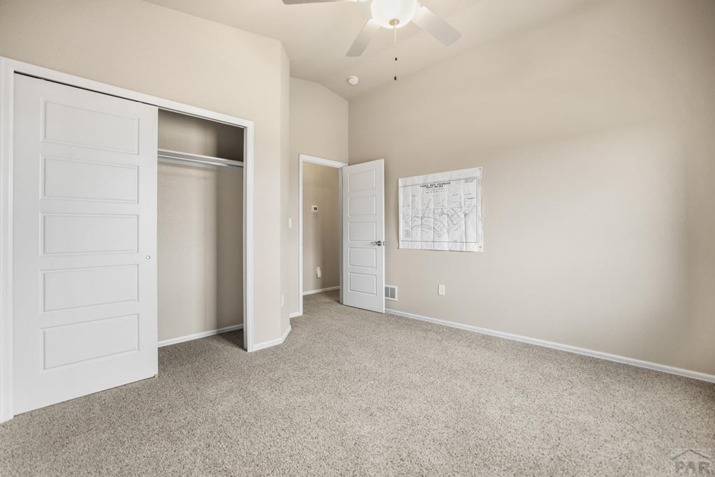 1058 E Ranch Dr