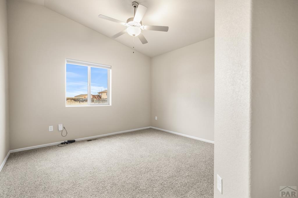 1058 E Ranch Dr
