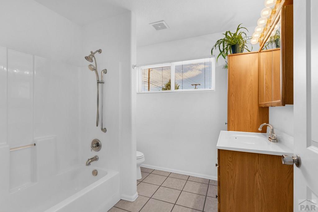 3605 Bison Lane