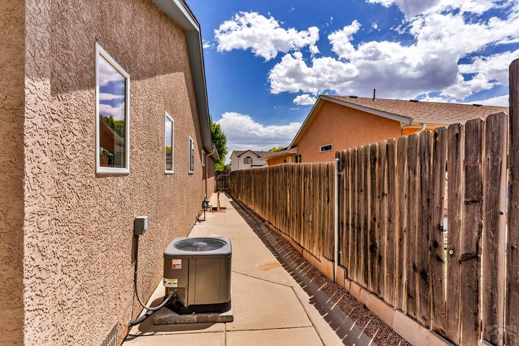 3605 Bison Lane