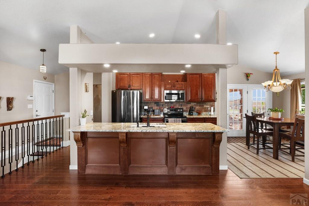 148 S Hacienda Del Sol Dr