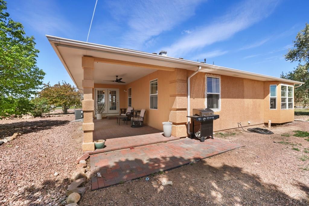 148 S Hacienda Del Sol Dr