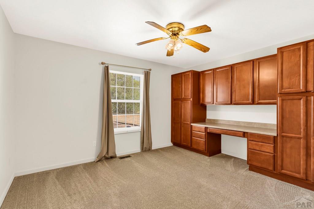 269 W Hahns Peak Ave