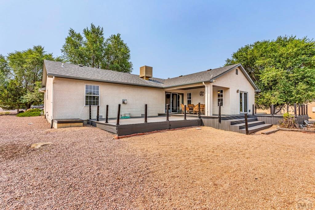 269 W Hahns Peak Ave