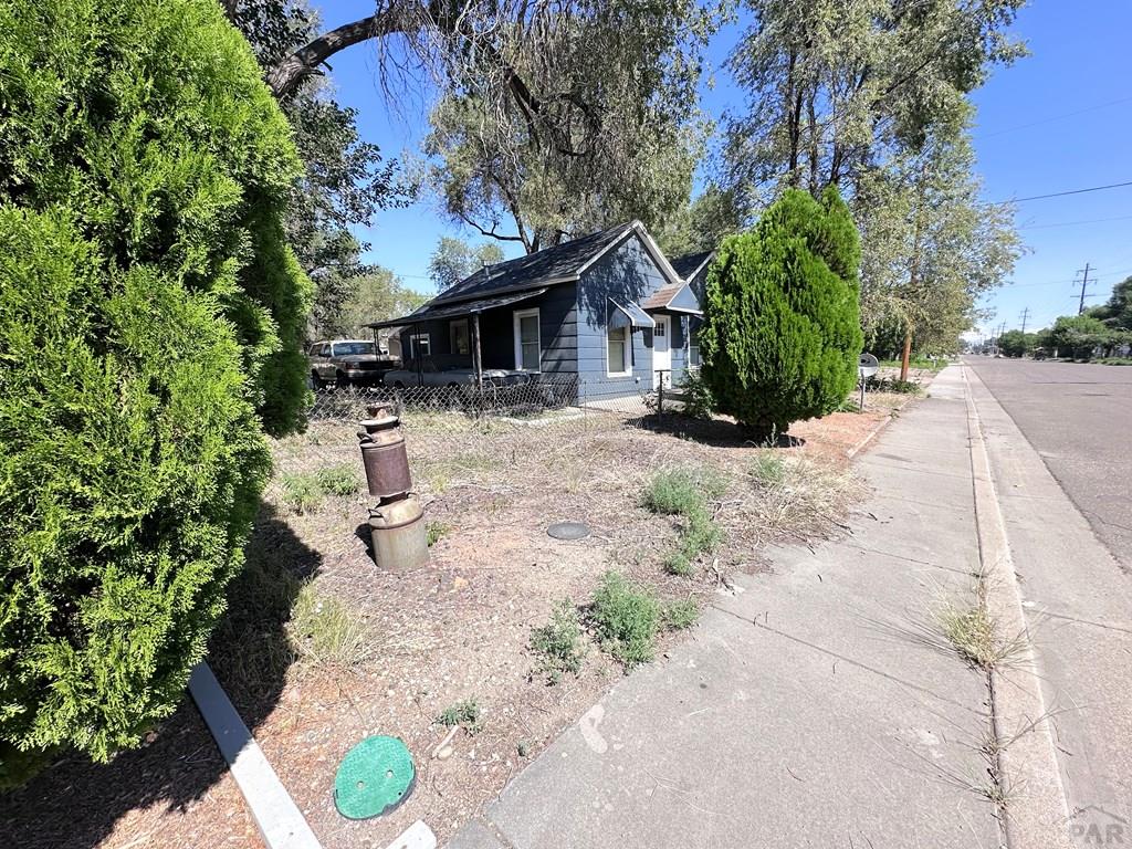 111 S Fountain Ave