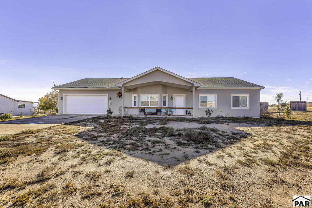 1330 N Dailey Dr