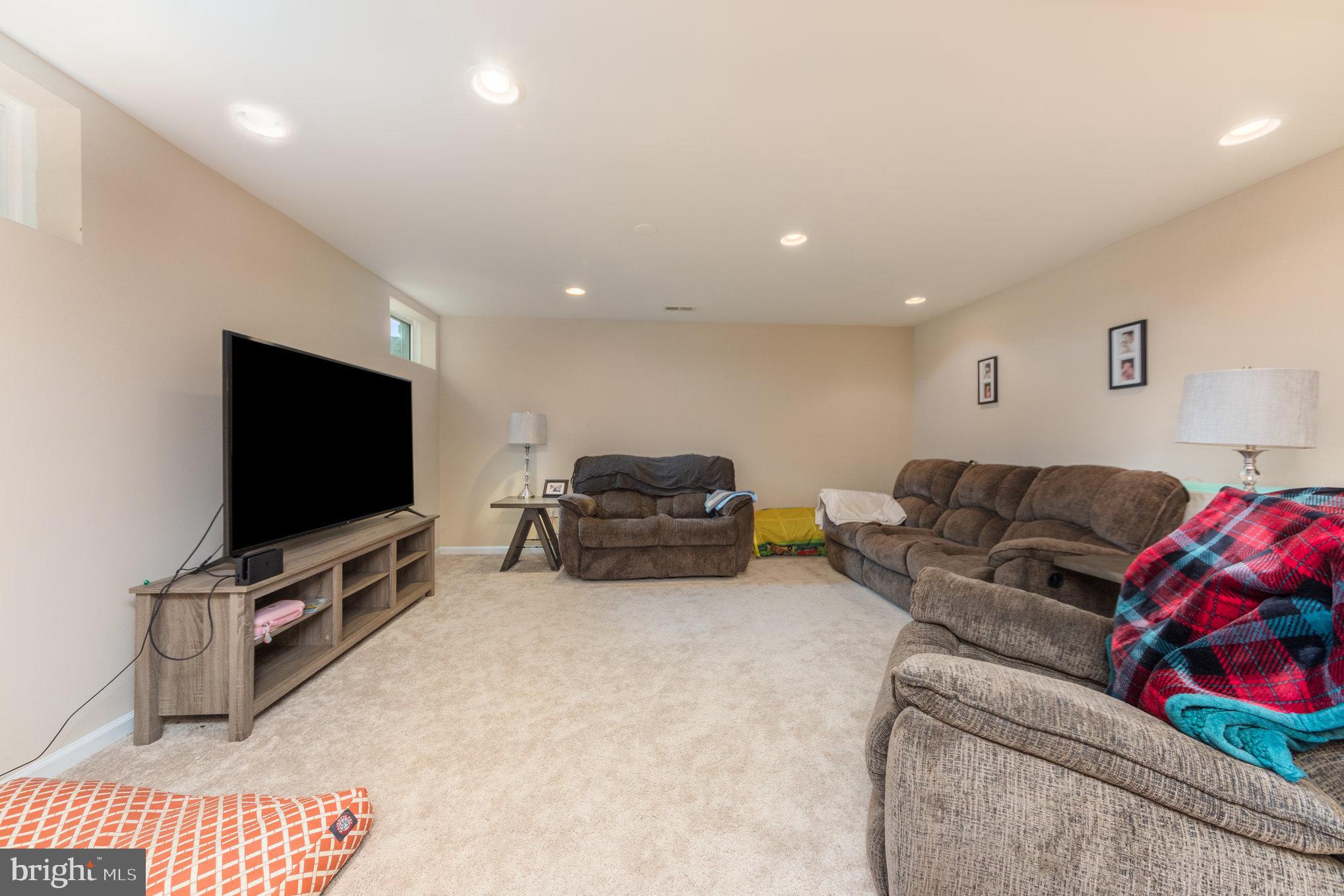 6547 Sterling Way