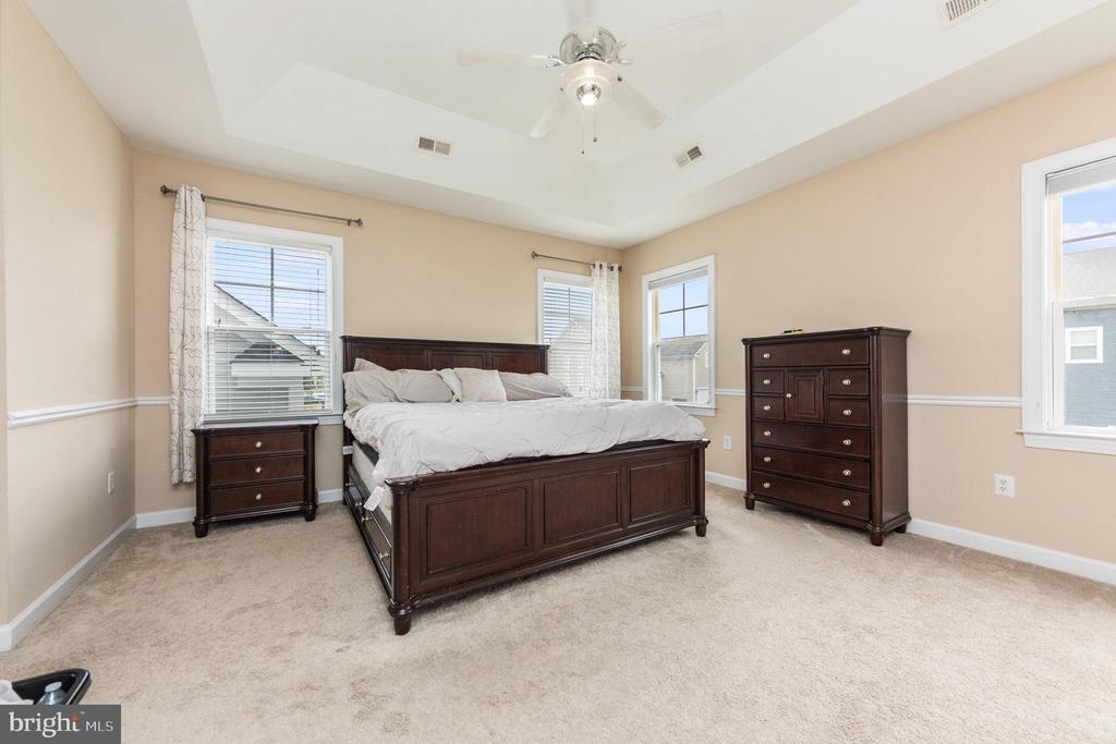 6547 Sterling Way