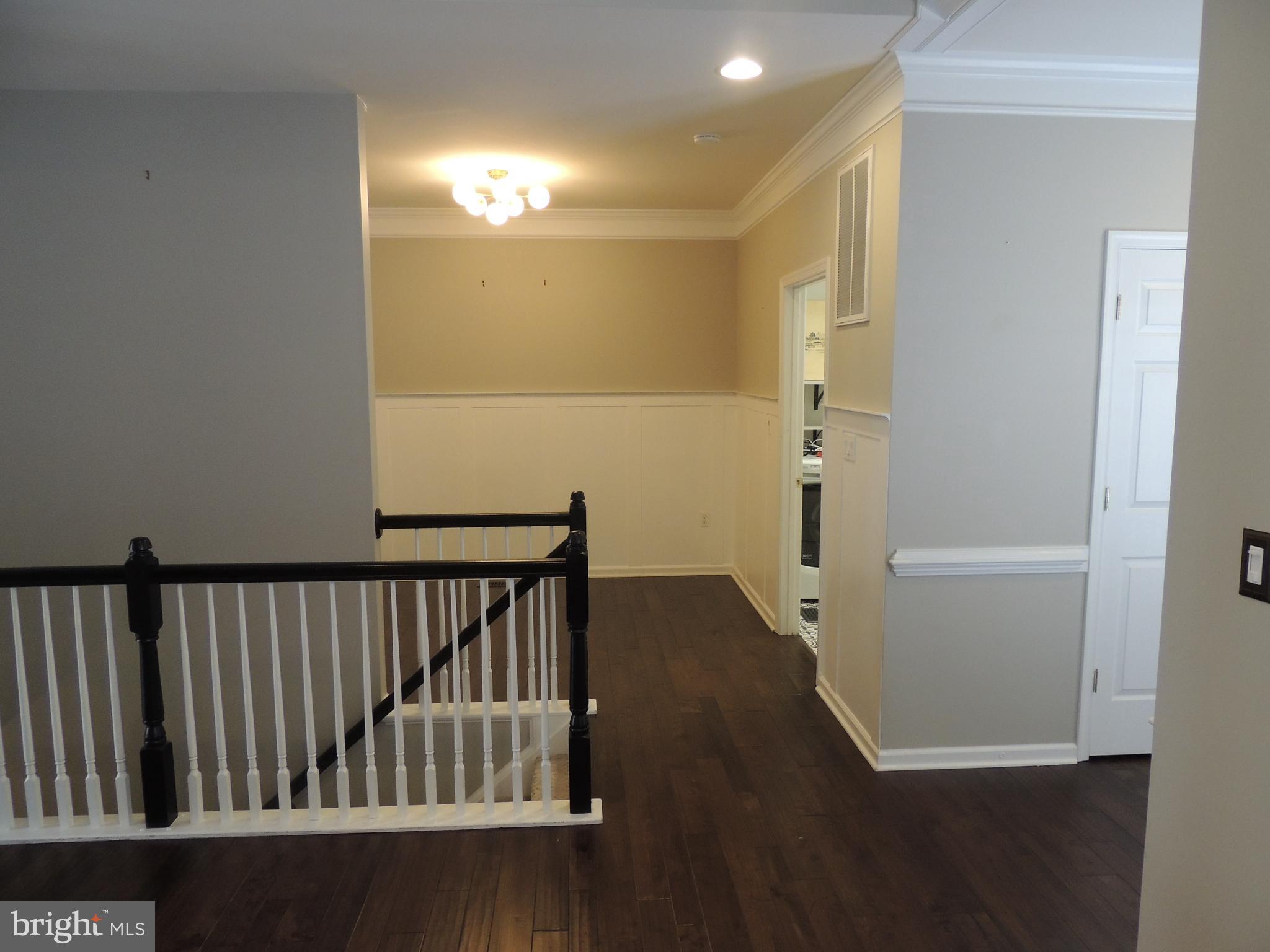 1004 Brandon Dr