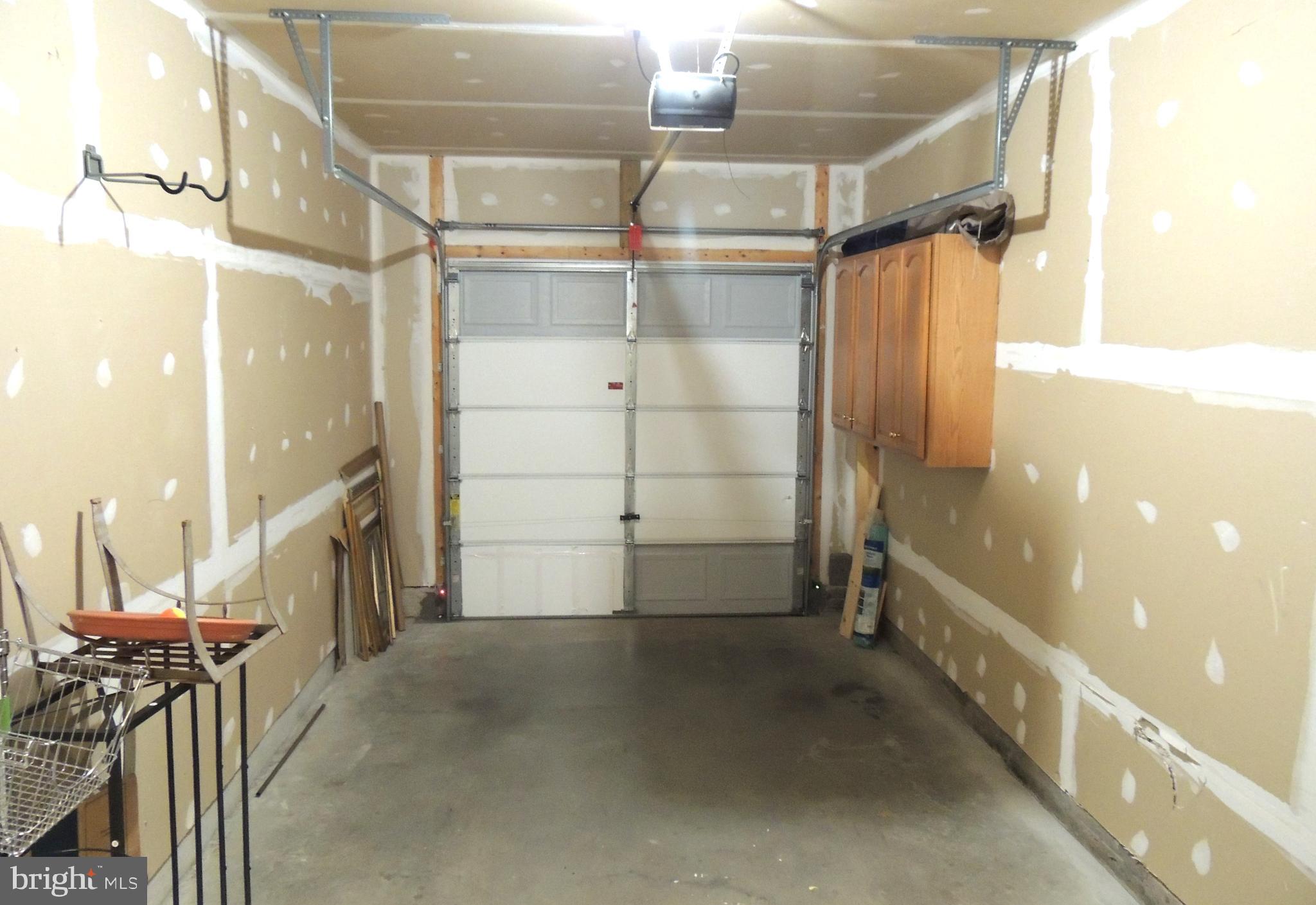 1004 Brandon Dr