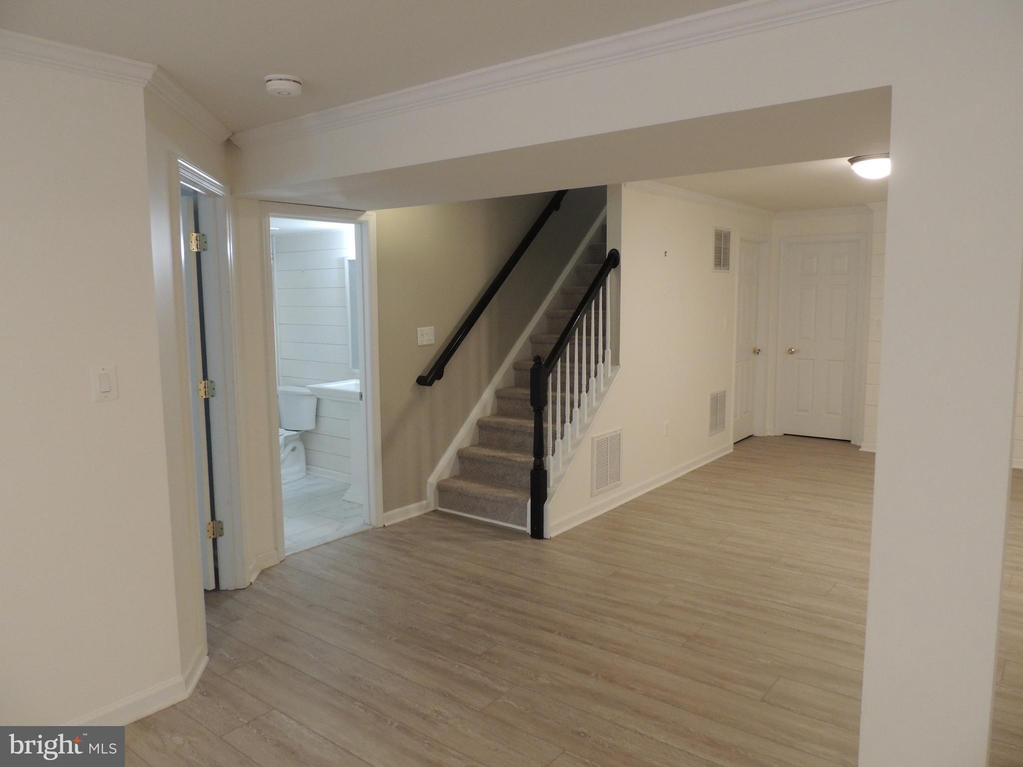 1004 Brandon Dr
