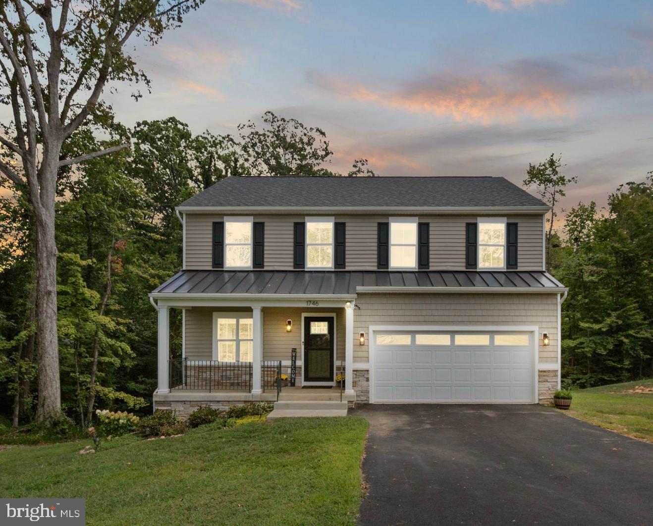 1746 Greenway Dr