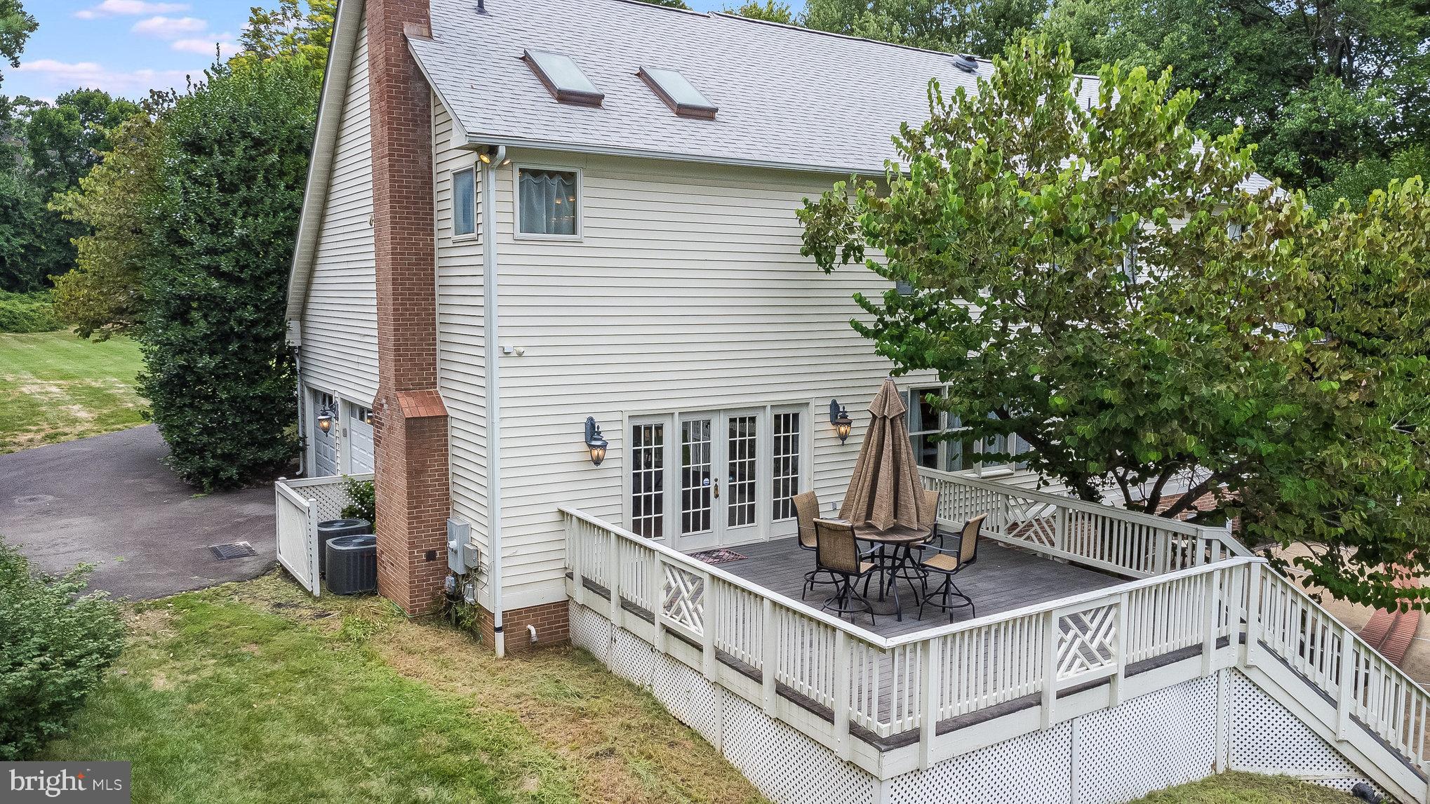 11256 Waples Mill Rd