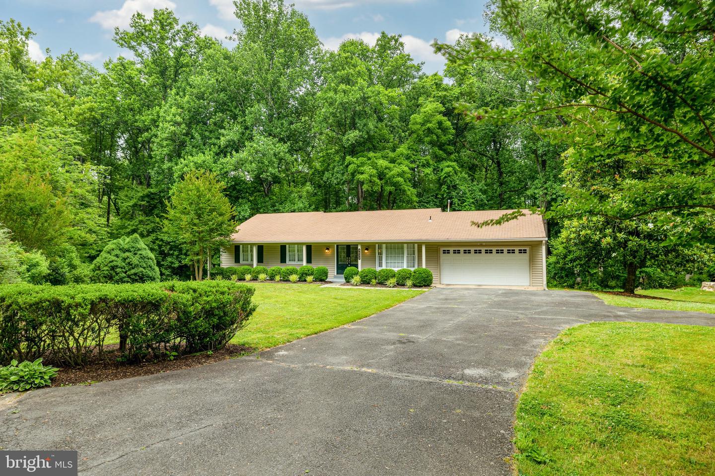 9622 CINNAMON CREEK DR