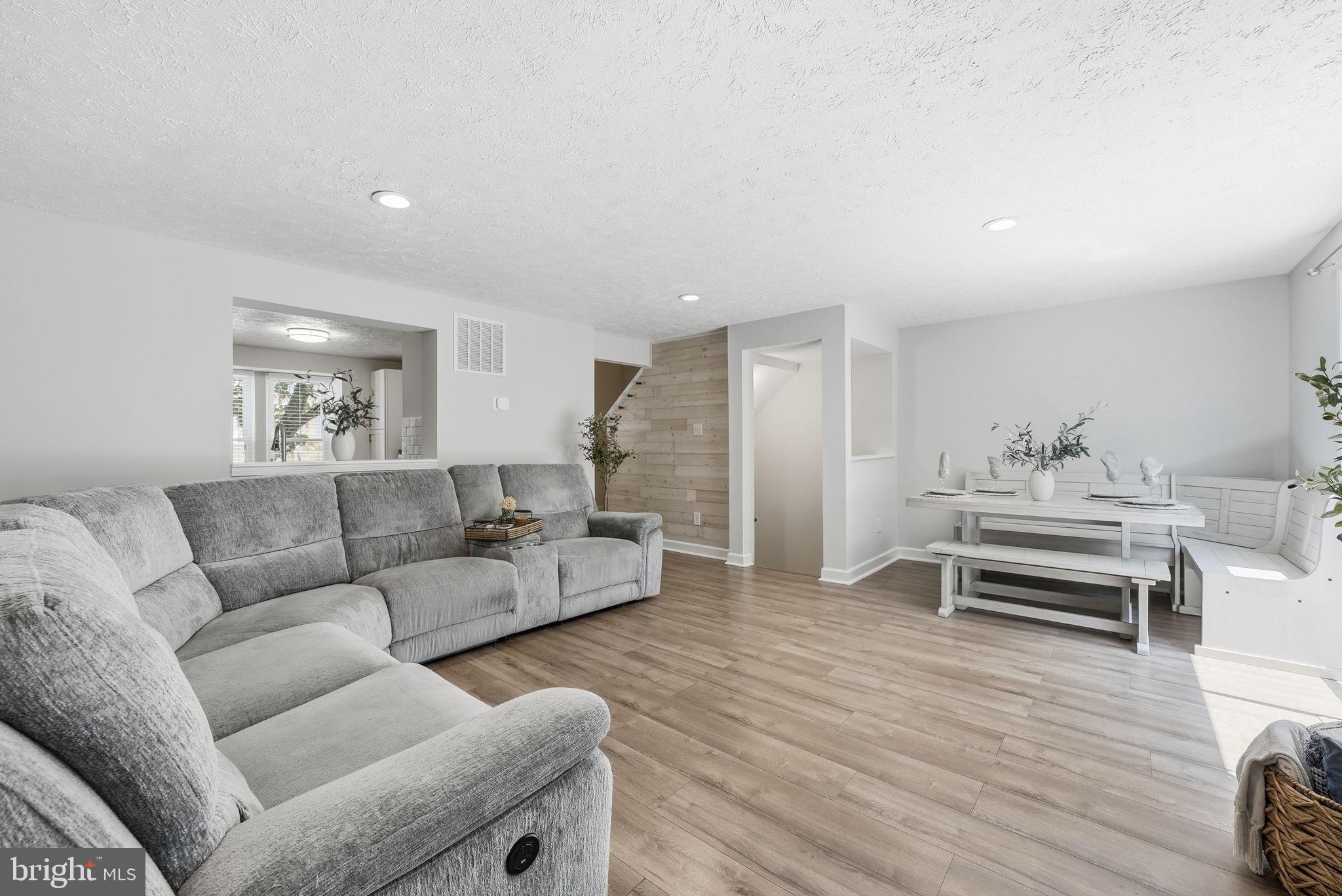 4905 SUGAR MAPLE LANE