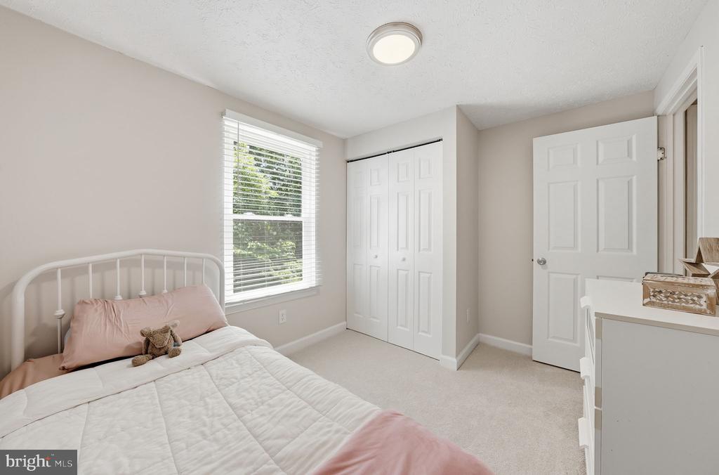 4905 SUGAR MAPLE LANE