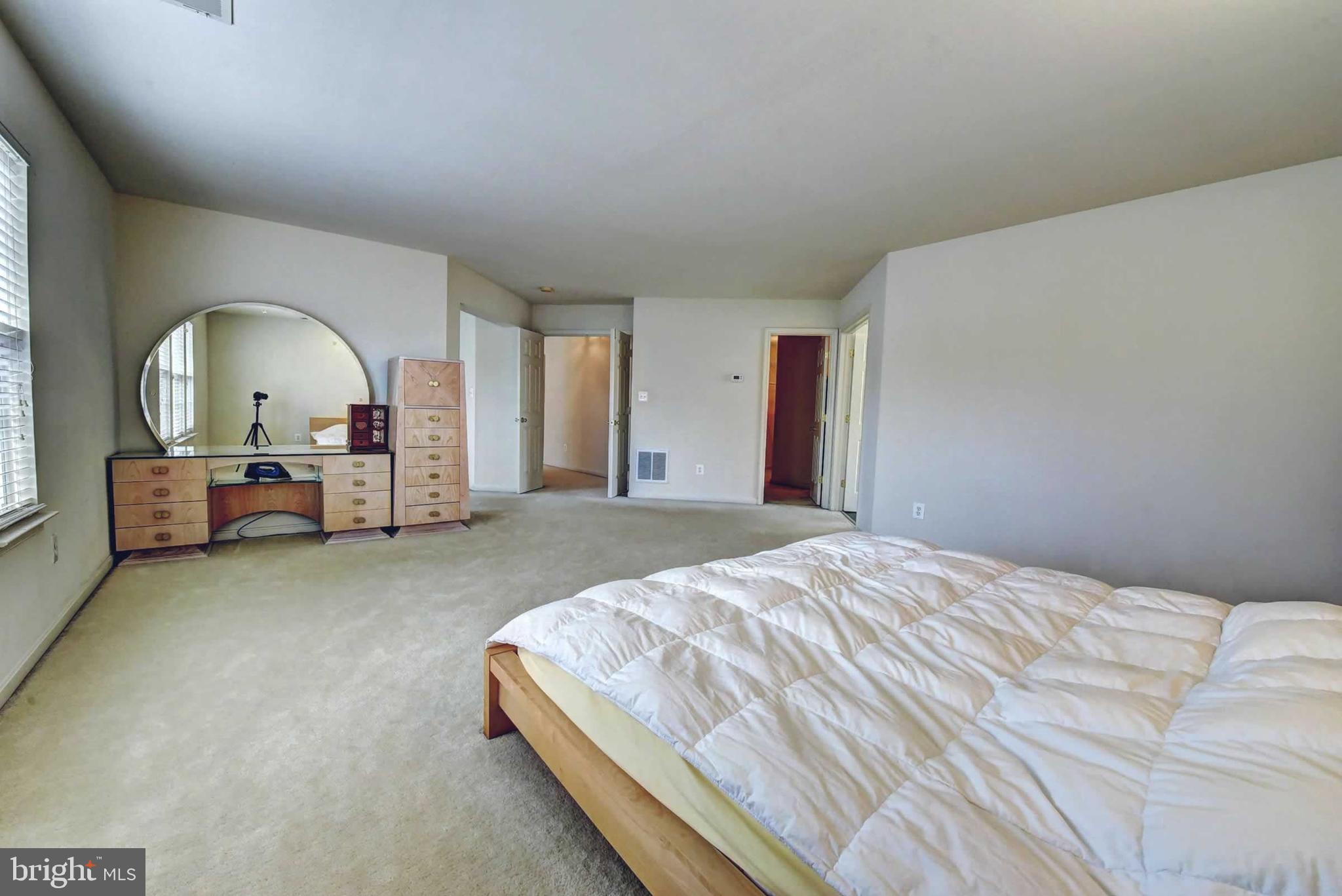 110 Hunton Dr
