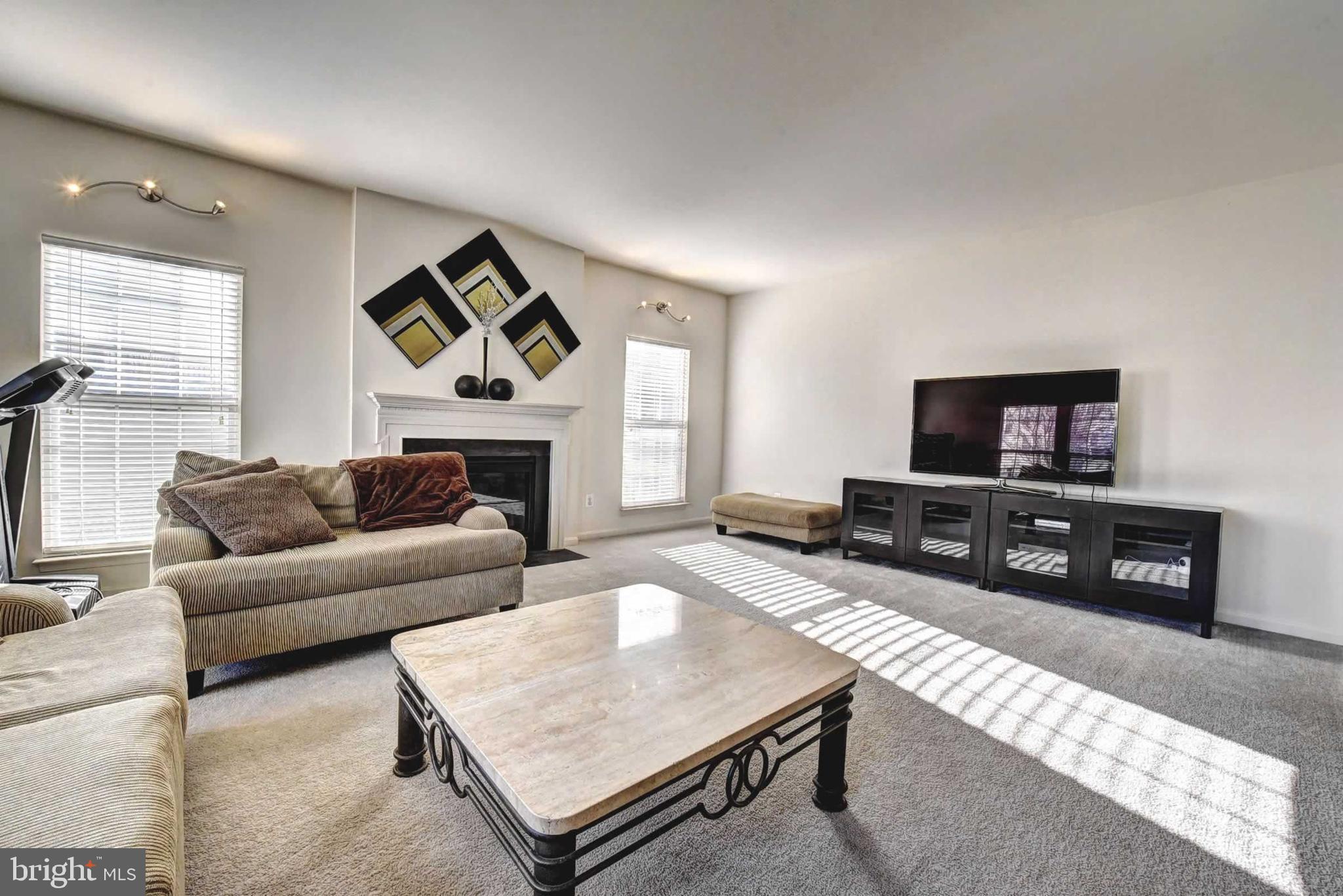 110 Hunton Dr