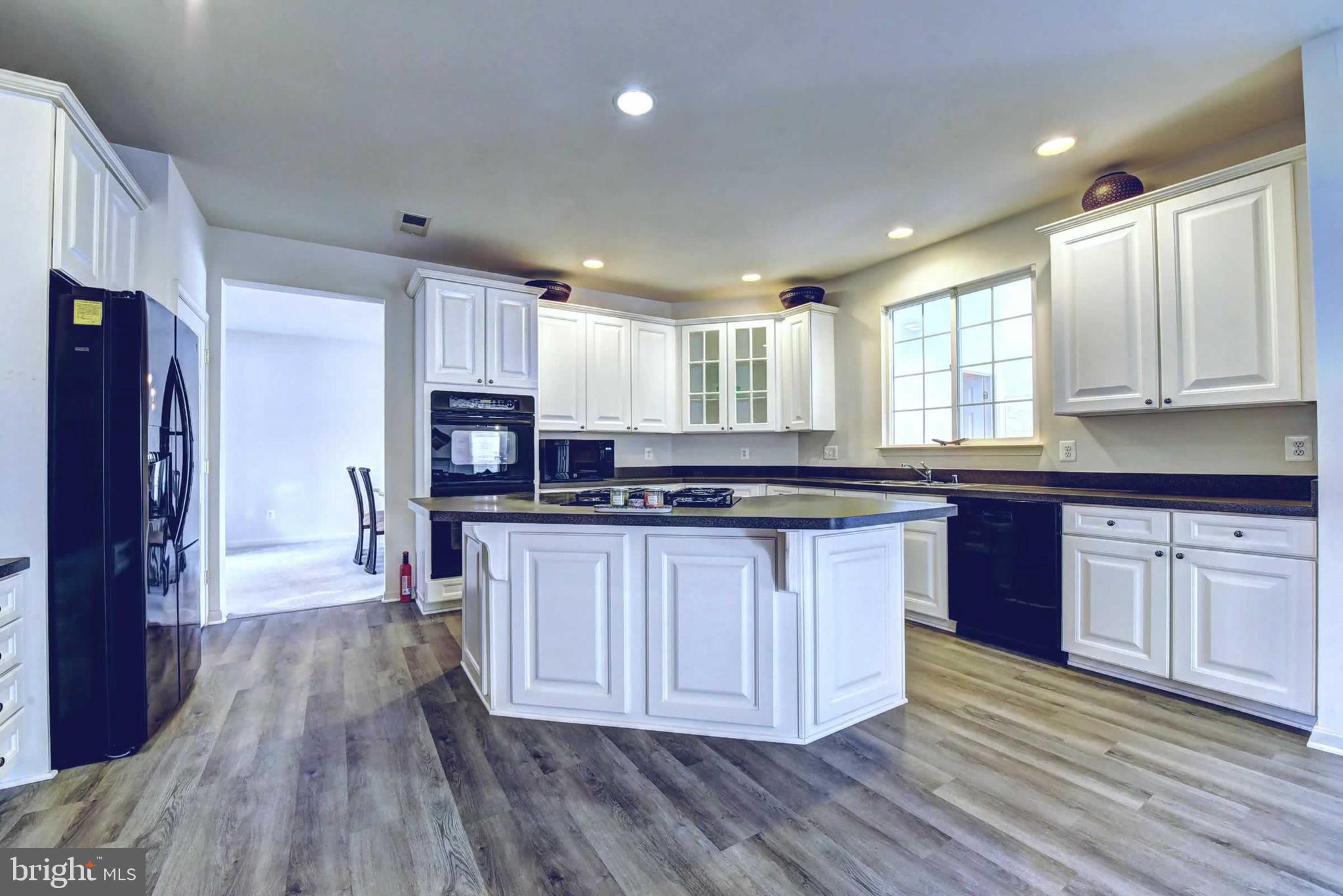 110 Hunton Dr