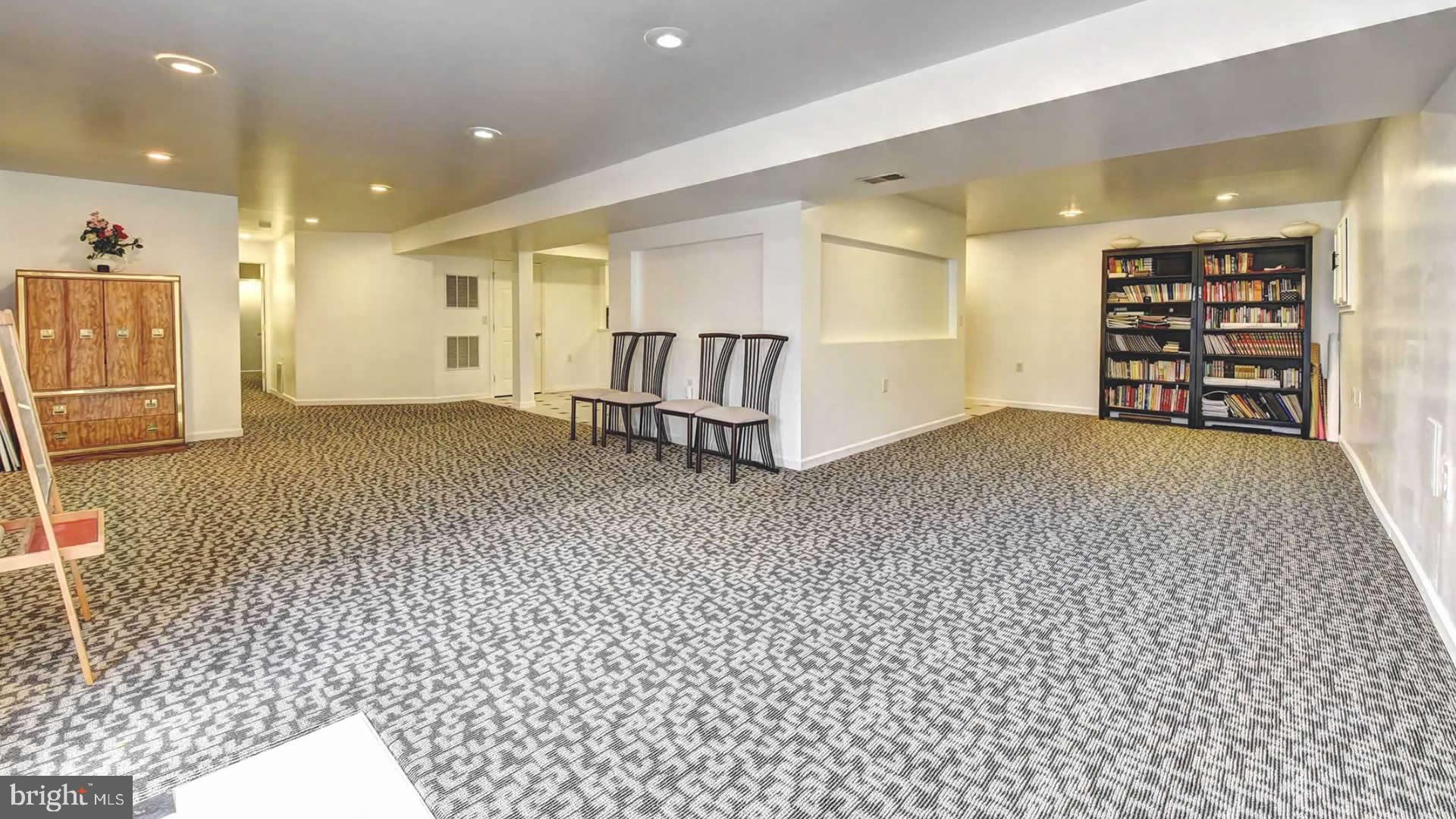 110 Hunton Dr