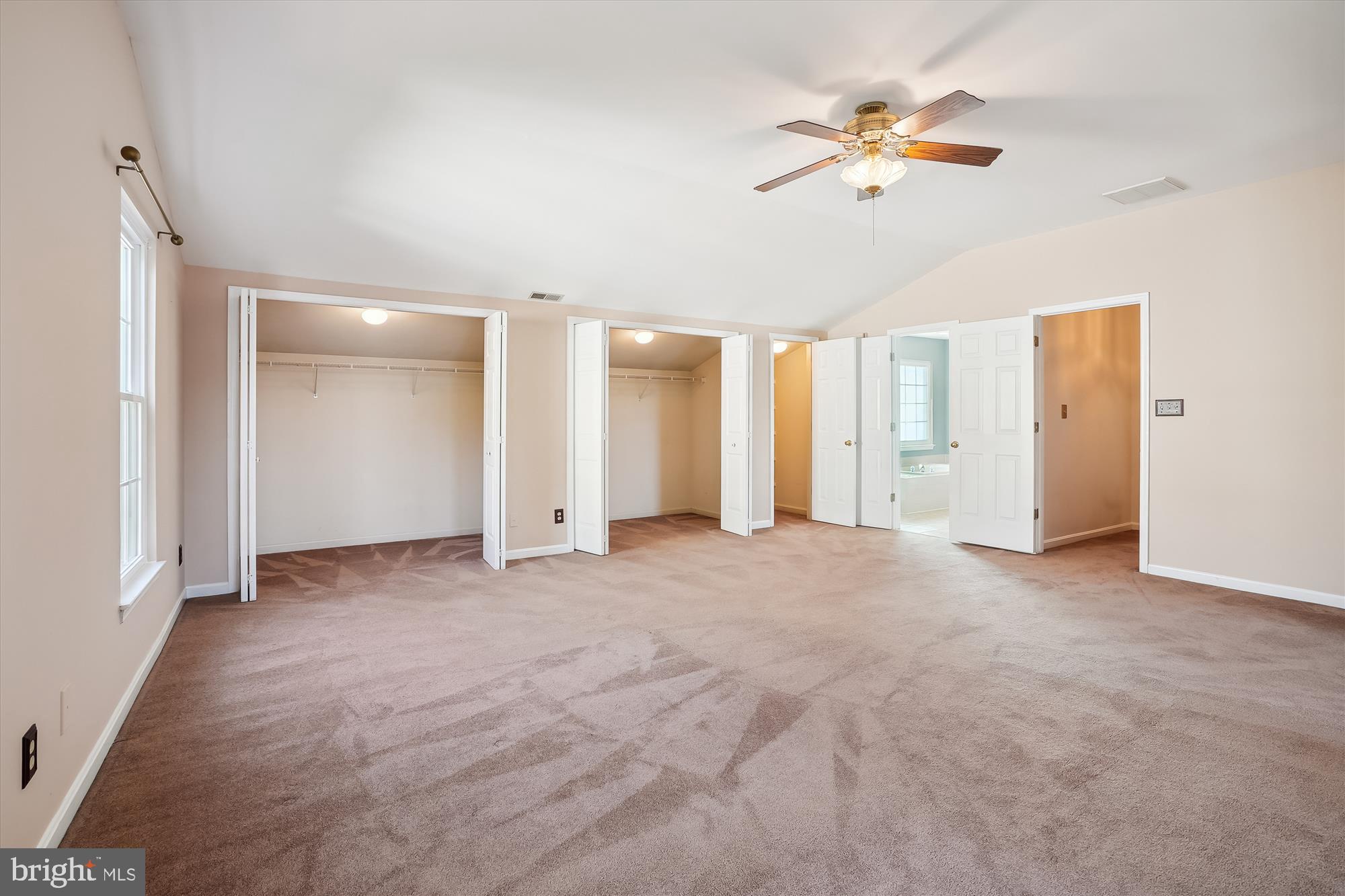 133 NORTHAMPTON BLVD