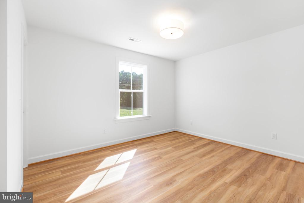 1365 Mountain View Rd