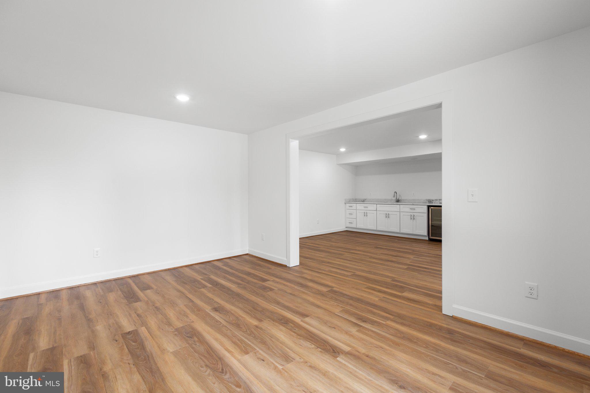 1365 Mountain View Rd