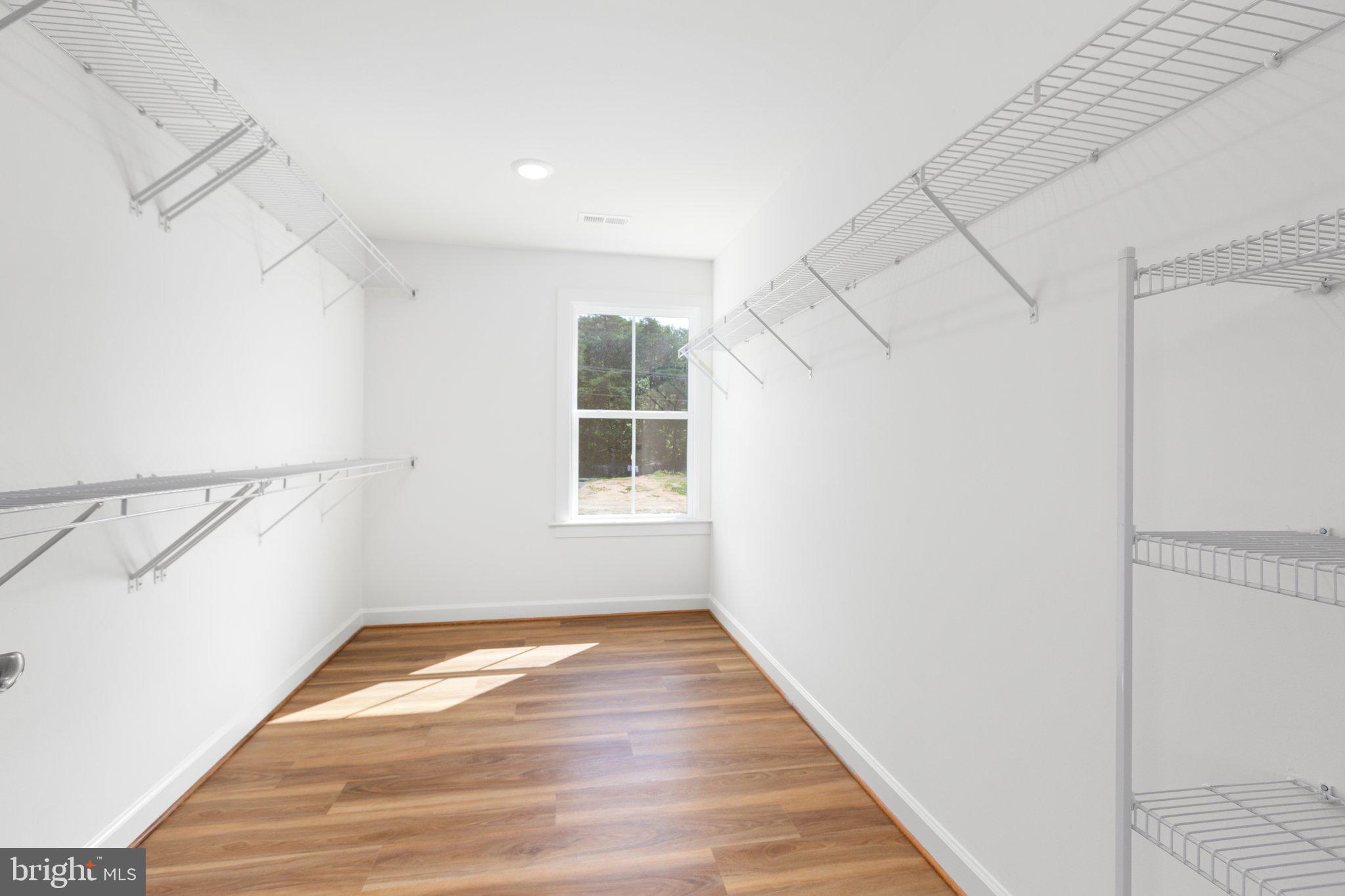 1365 Mountain View Rd
