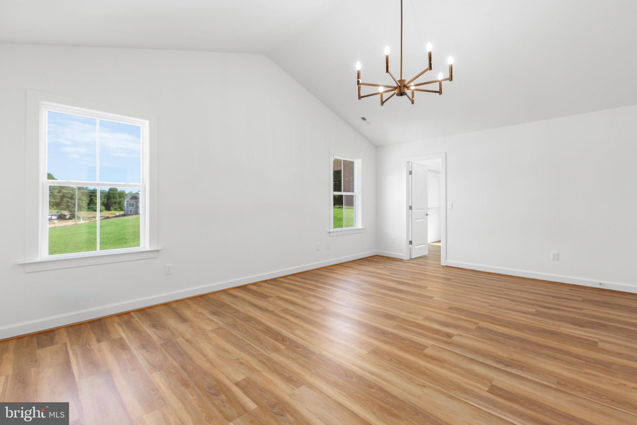 1365 Mountain View Rd