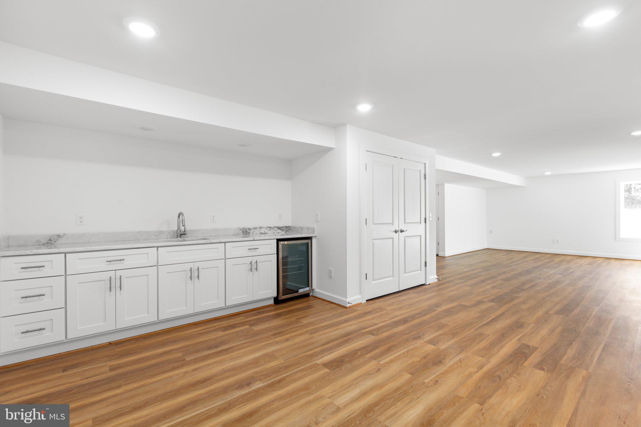 1365 Mountain View Rd