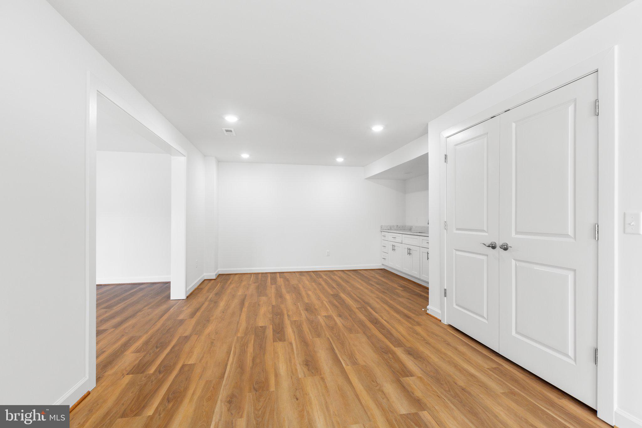 1365 Mountain View Rd