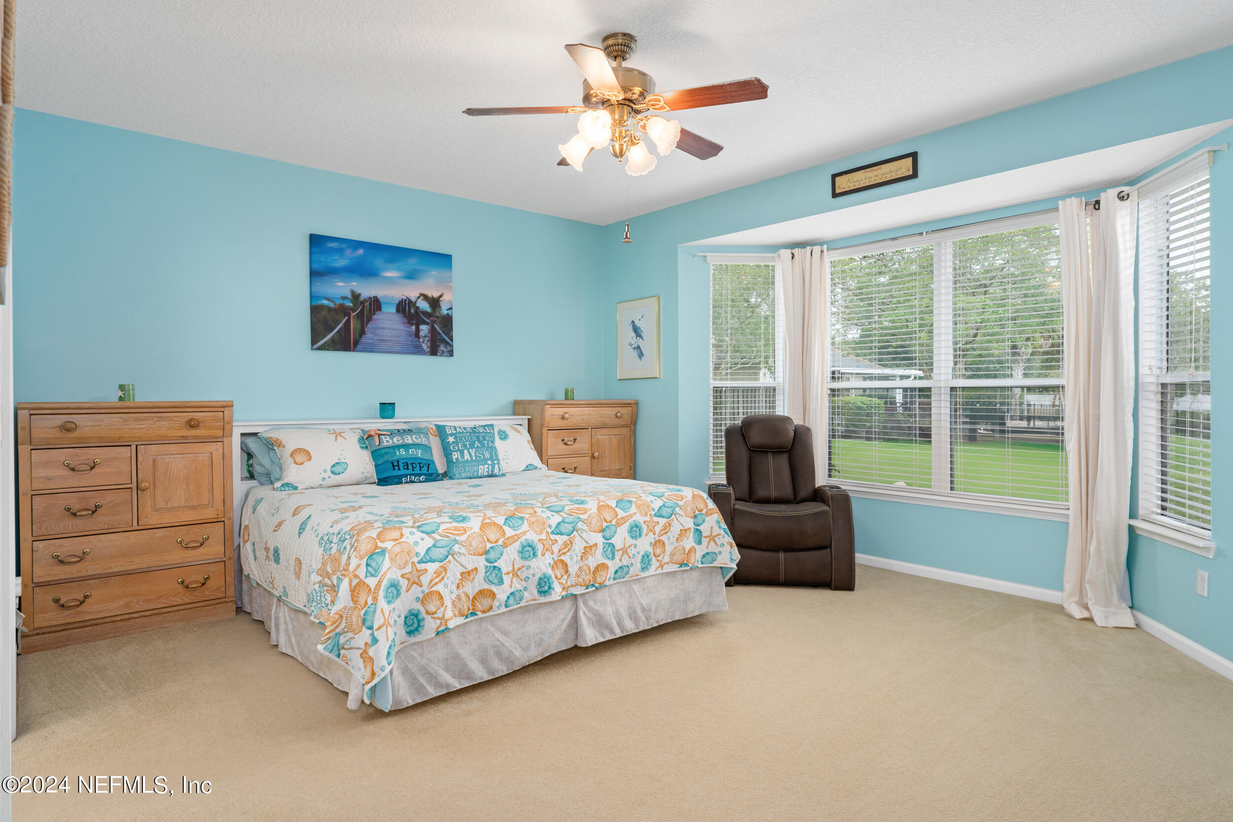 135 PRINCE PHILLIP Drive