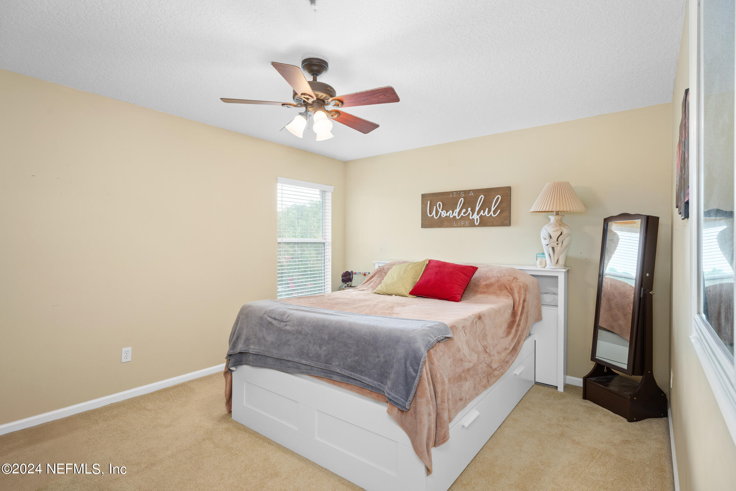 135 PRINCE PHILLIP Drive