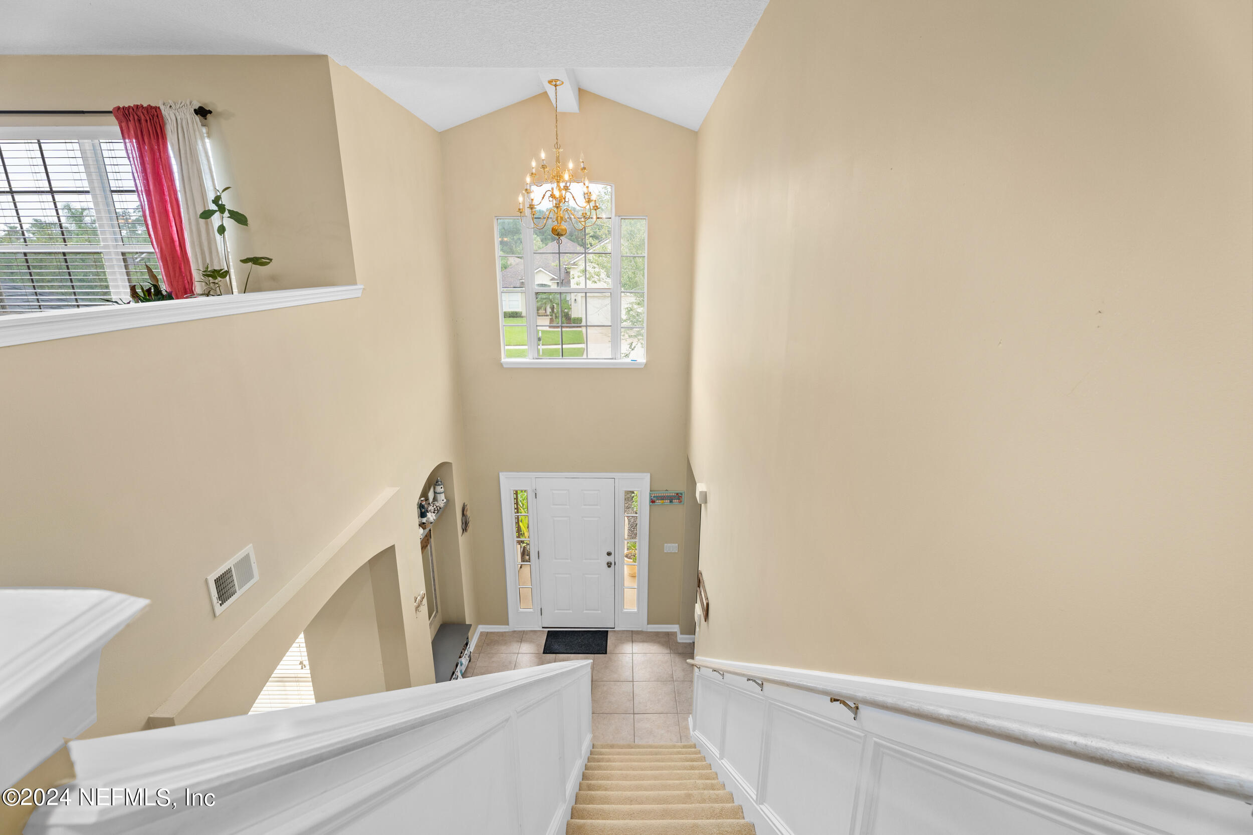 135 PRINCE PHILLIP Drive
