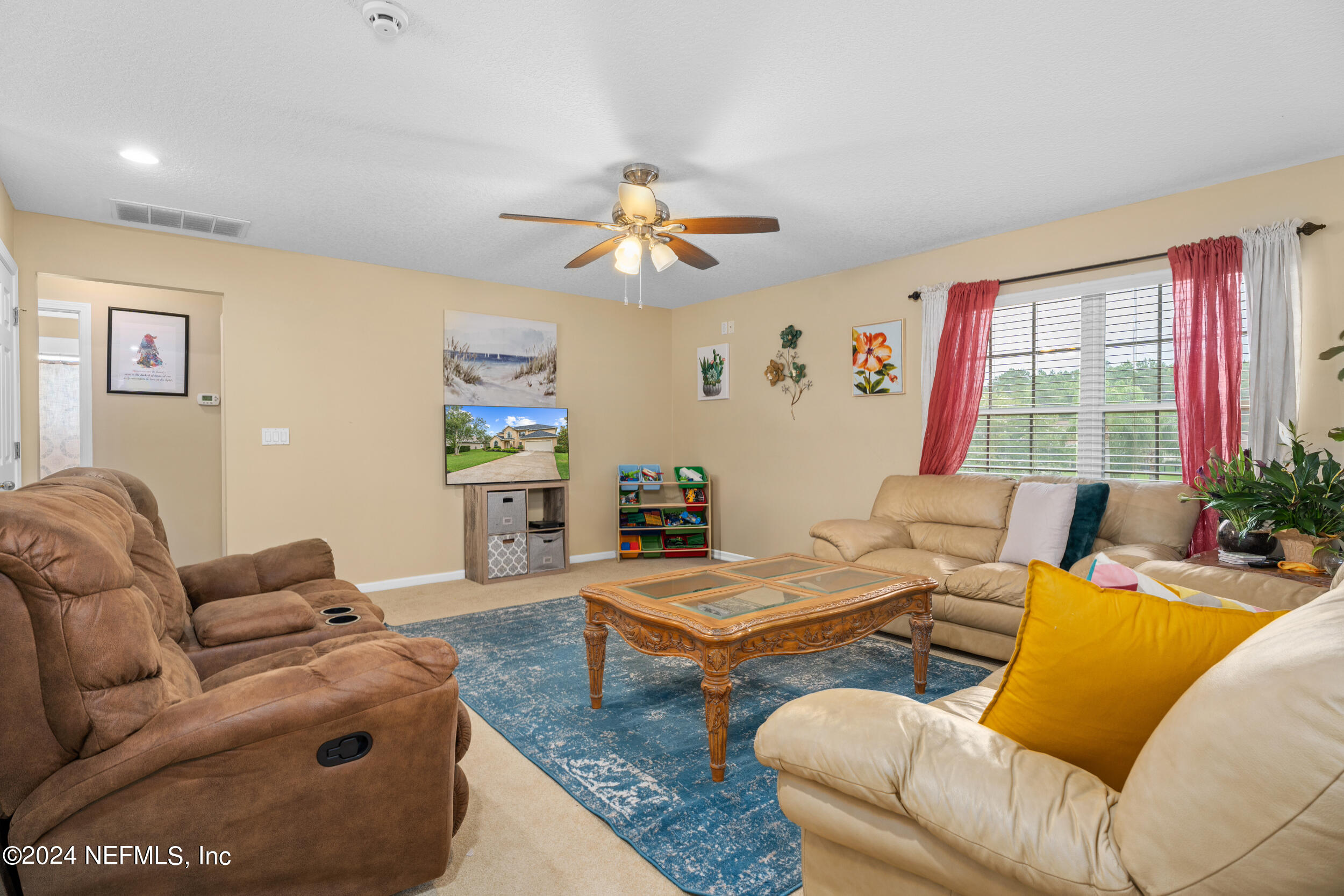 135 PRINCE PHILLIP Drive