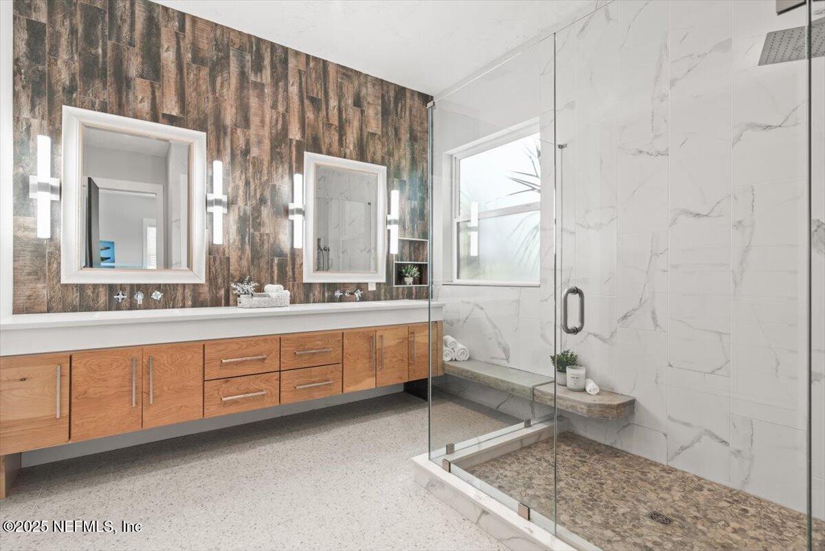 211 BELVEDERE Street