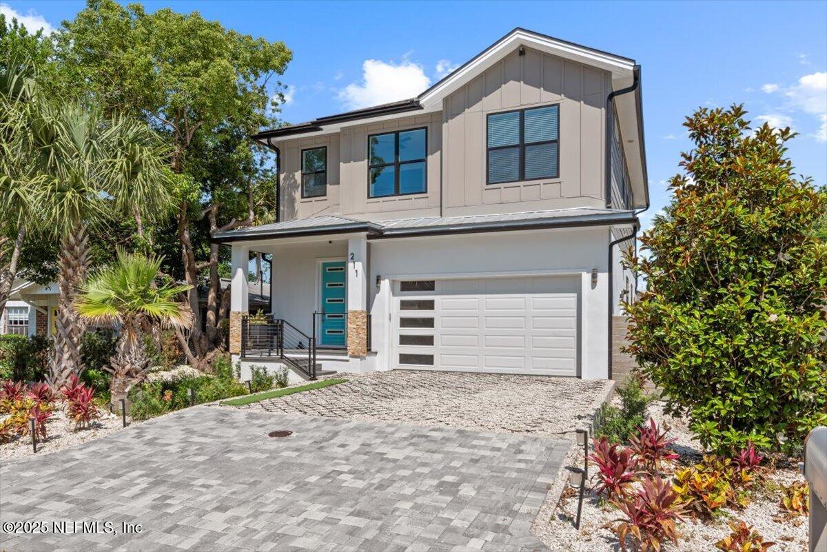 211 BELVEDERE Street