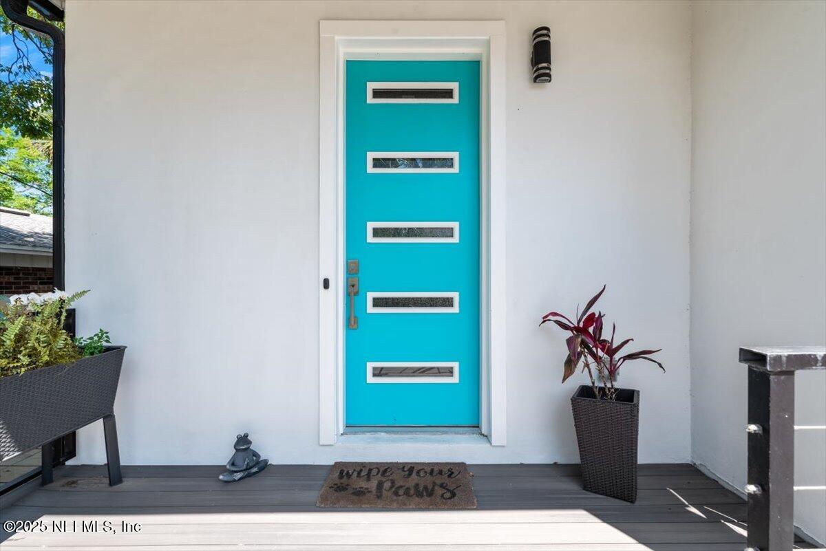 211 BELVEDERE Street