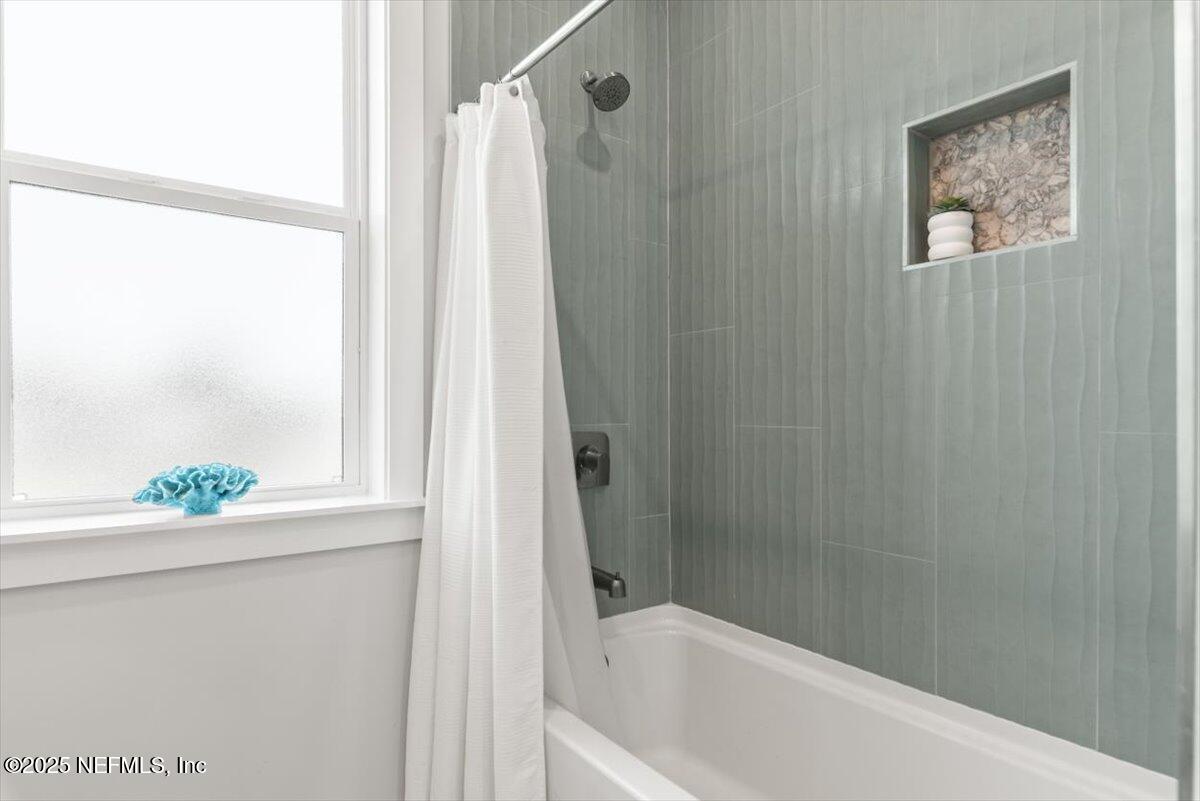 211 BELVEDERE Street