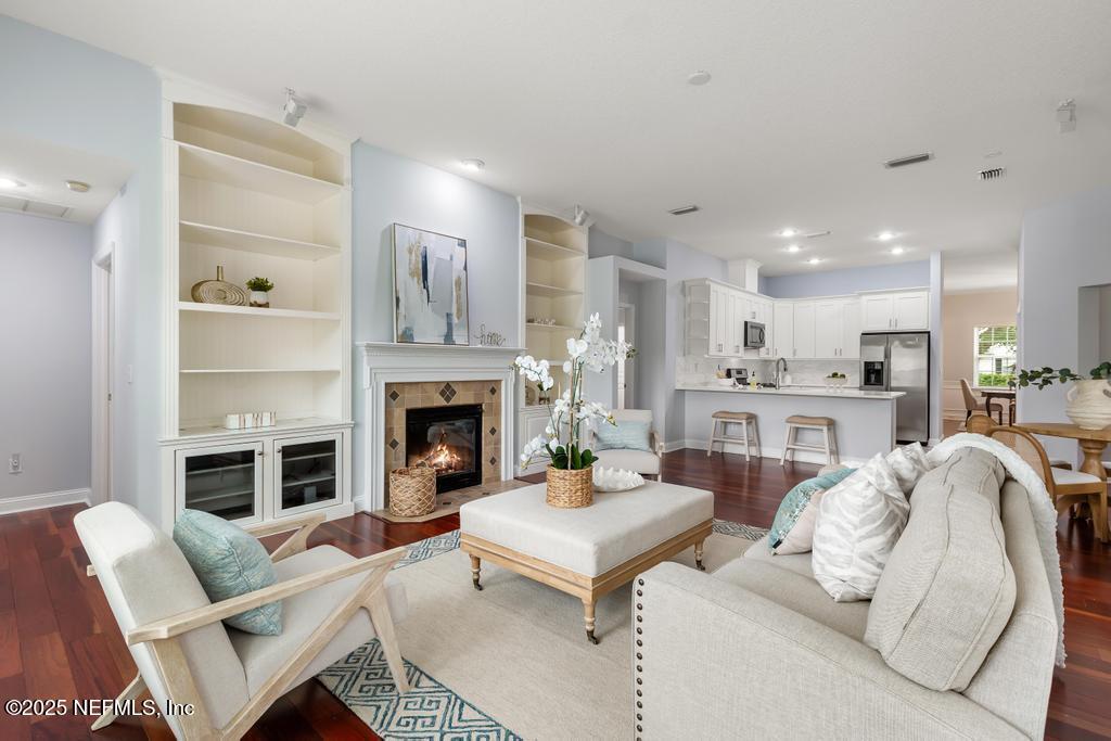 902 EAGLE POINT Drive, St. Augustine