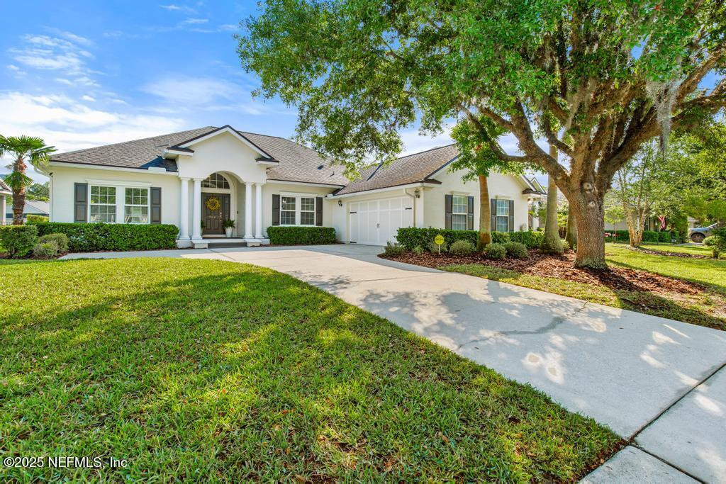 902 EAGLE POINT Drive, St. Augustine