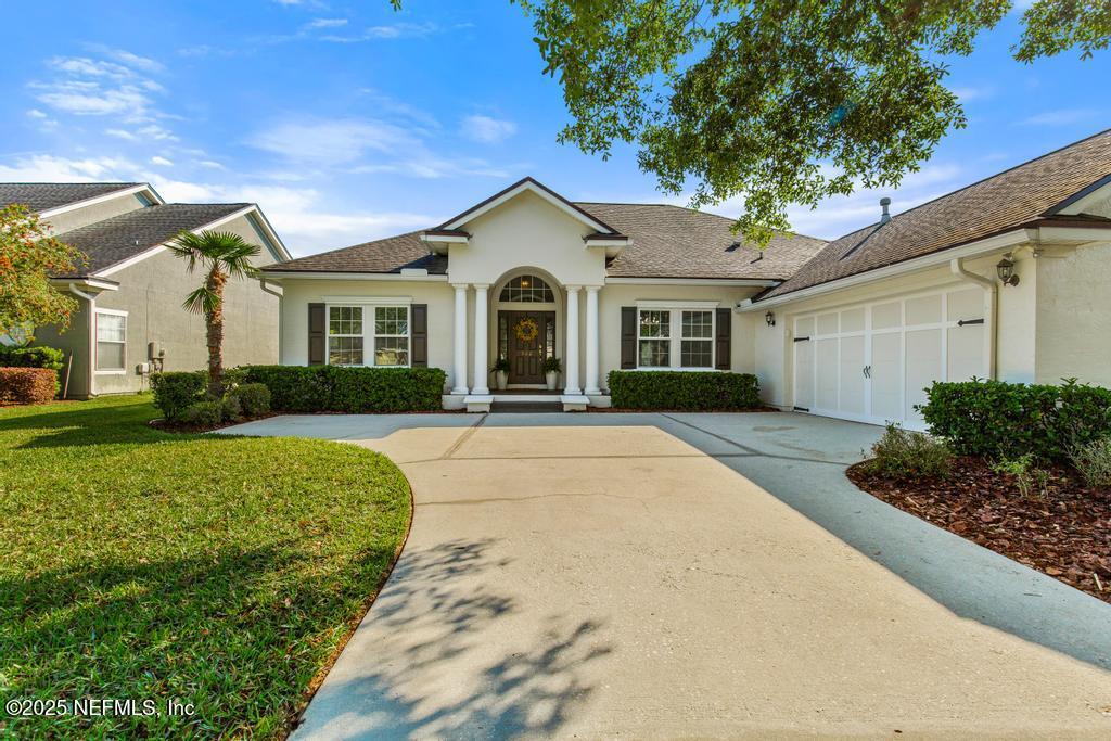 902 EAGLE POINT Drive, St. Augustine