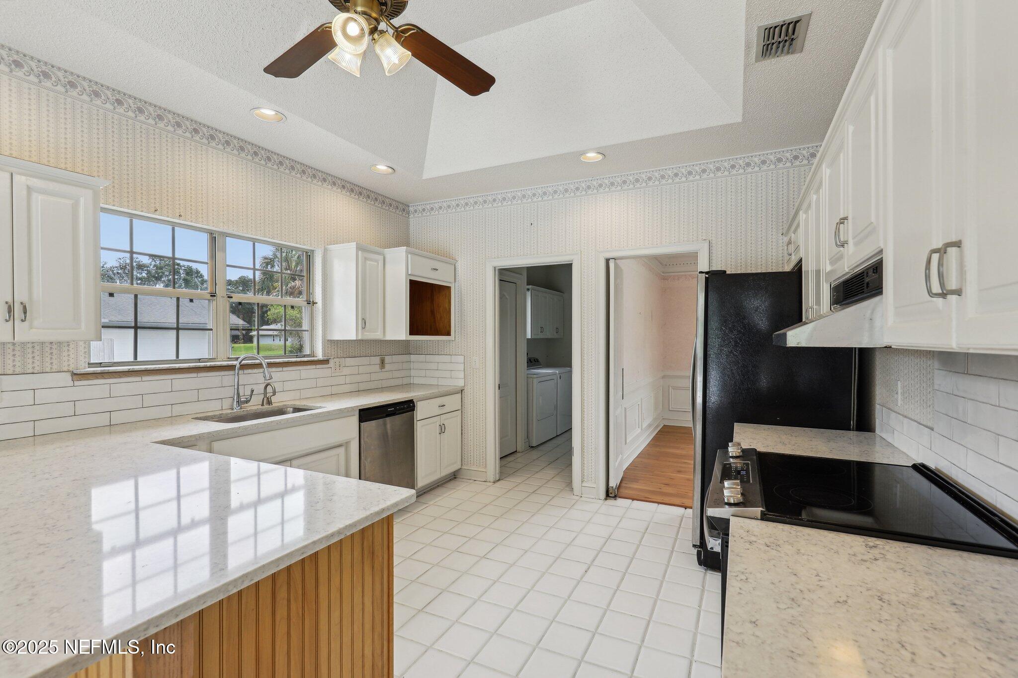 759 MATTERHORN Court, St. Johns