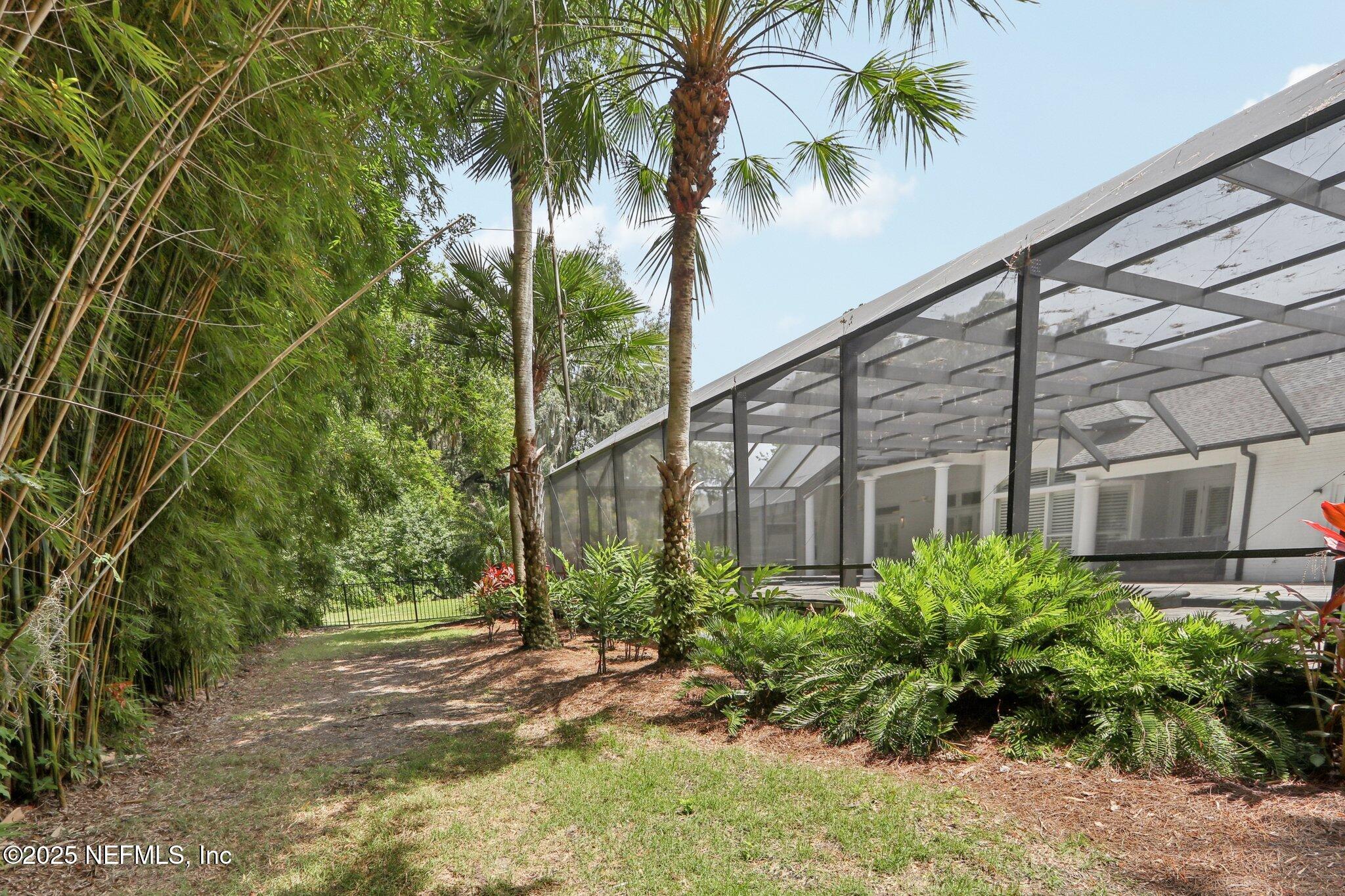 12844 BAY PLANTATION Drive