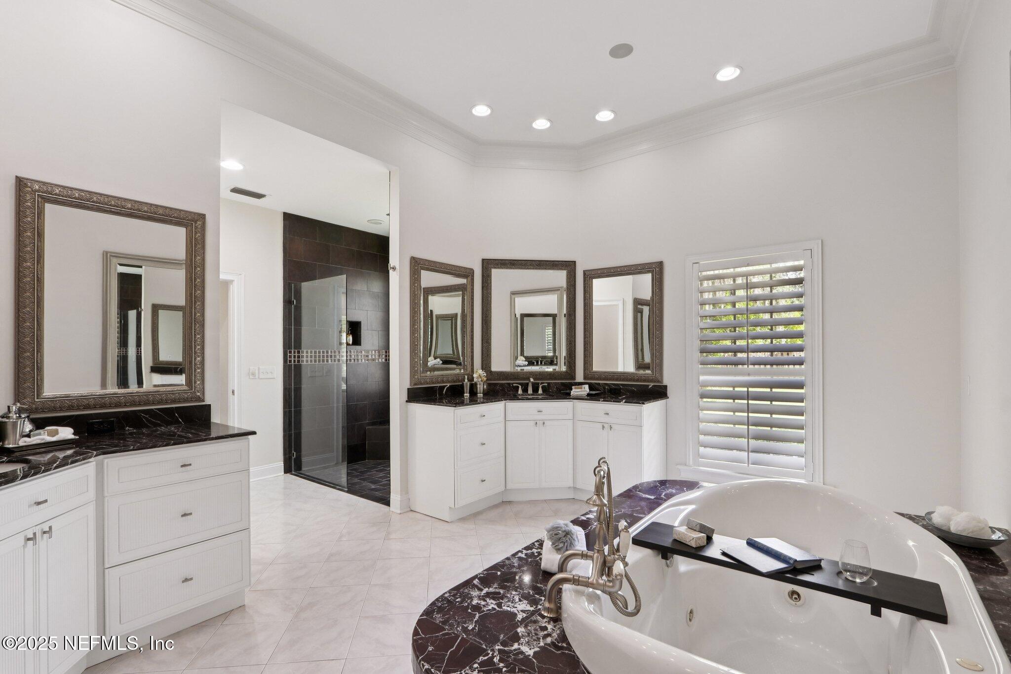 12844 BAY PLANTATION Drive